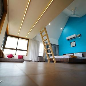 Master studio ocean view